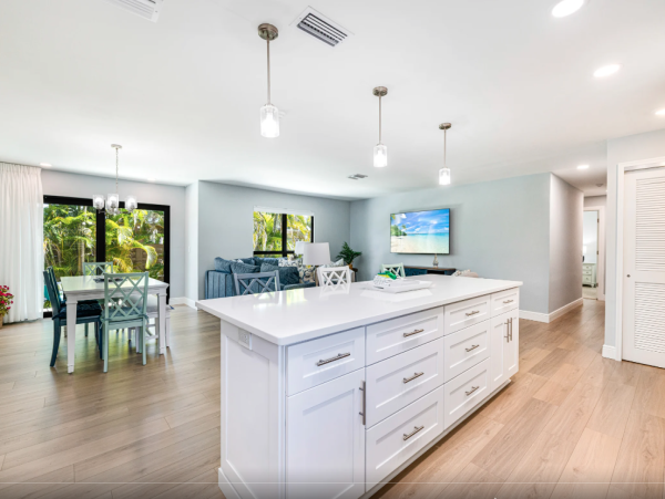 Luxury 3-Bedroom Condo in Sanibel